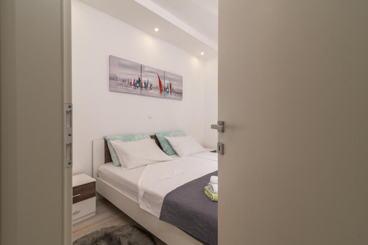 Apartment Ela Трогир Экстерьер фото