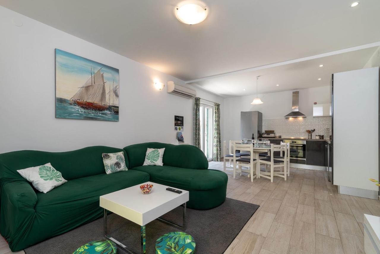 Apartment Ela Трогир Экстерьер фото