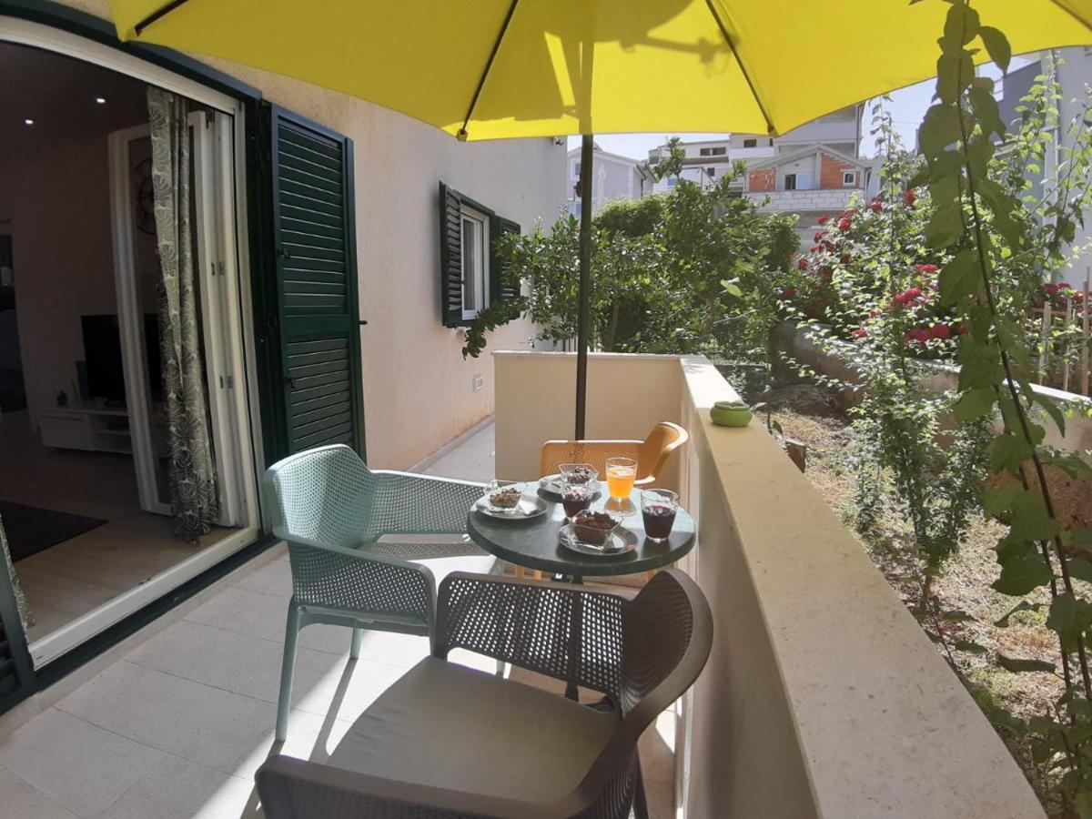 Apartment Ela Трогир Экстерьер фото